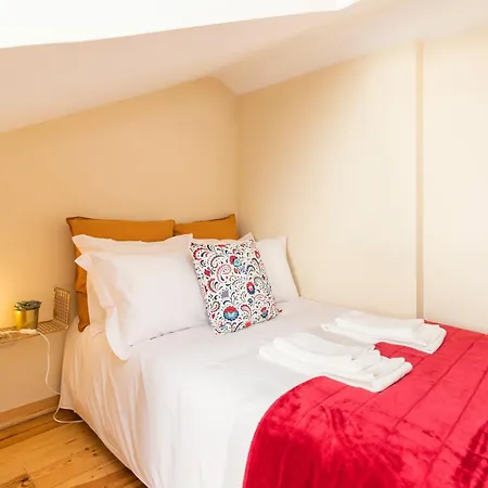 Budget 1 Bed Down Town Daire