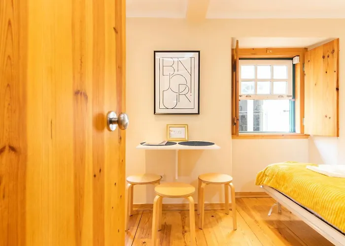 Budget 1 Bed Down Town