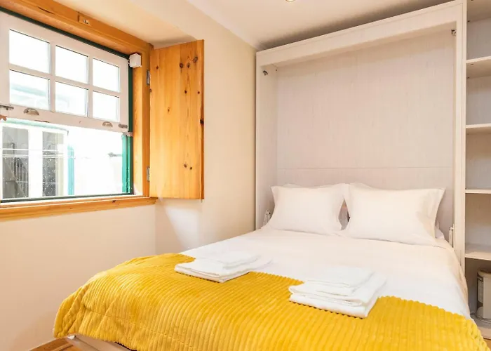 Budget 1 Bed Down Town *