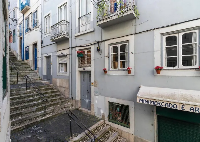 Budget 1 Bed Down Town